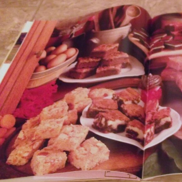 2/$35 Country Woman Magazine Collectors Edition 1994 Crafts Recipes Home Cooking - Picture 4 of 5